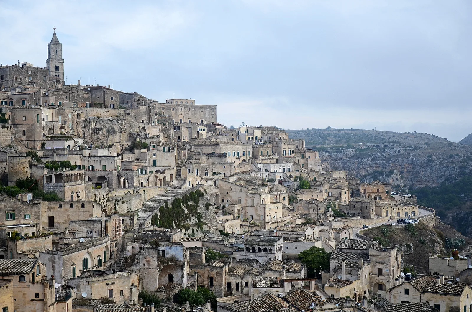 Ponti di primavera, in viaggio oltre un italiano su tre