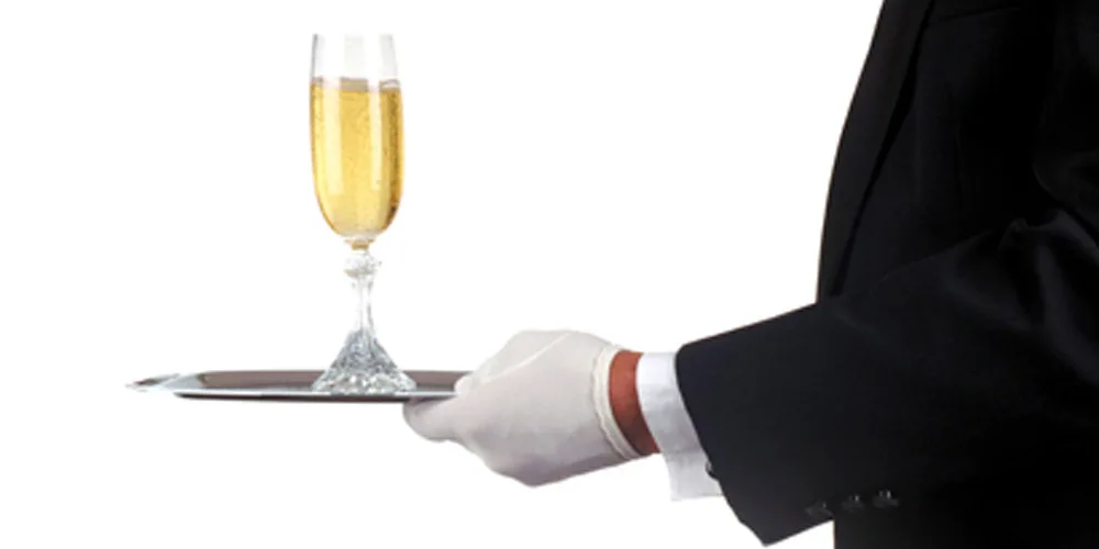 Un Futuro senza camerieri (e con meno vino…) lo afferma Davide Oldani. Ecco Perché