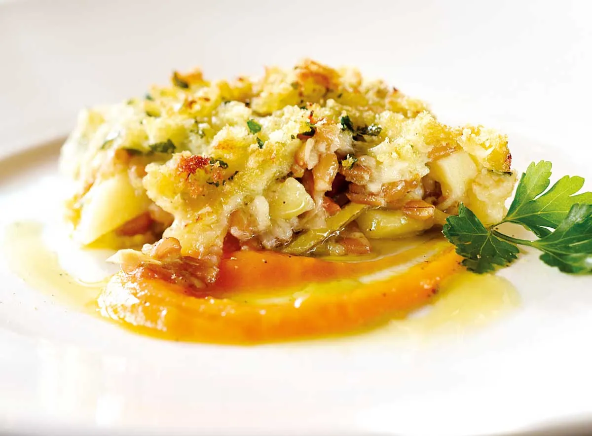 Sformato d orzo grezzo con patate, carciofi e sponsali