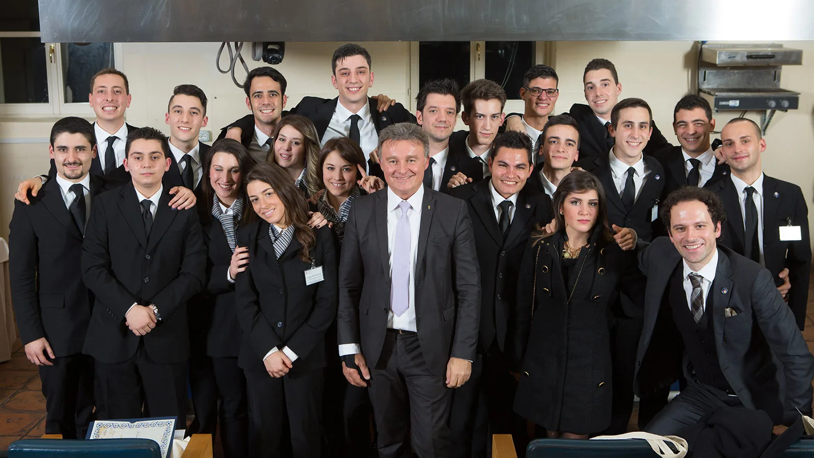 ALMA: il Corso Superiore di Sala diploma 19 professionisti di sala
