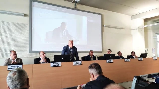 Denominazioni di origine o marchi collettivi?