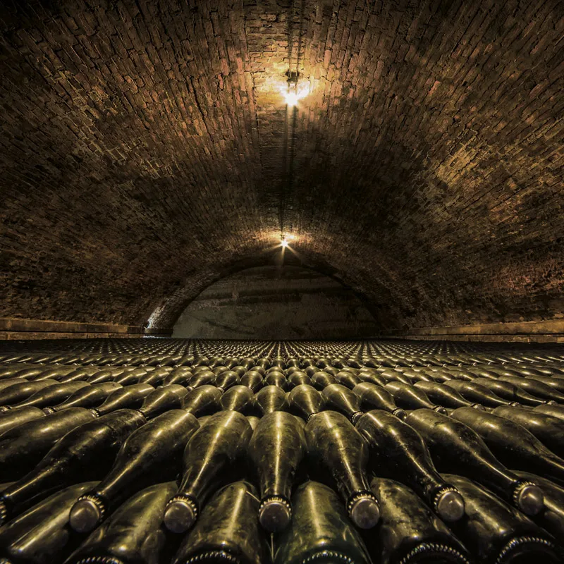 Il tempo agisce sulla qualità del vino