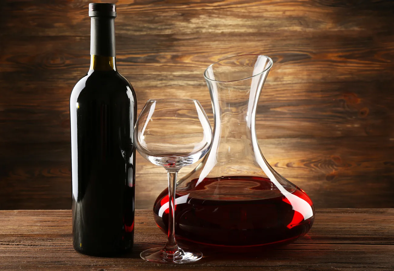 Il vino al ristorante vale 12 miliardi, ma deve ritrovare la sintonia col cliente