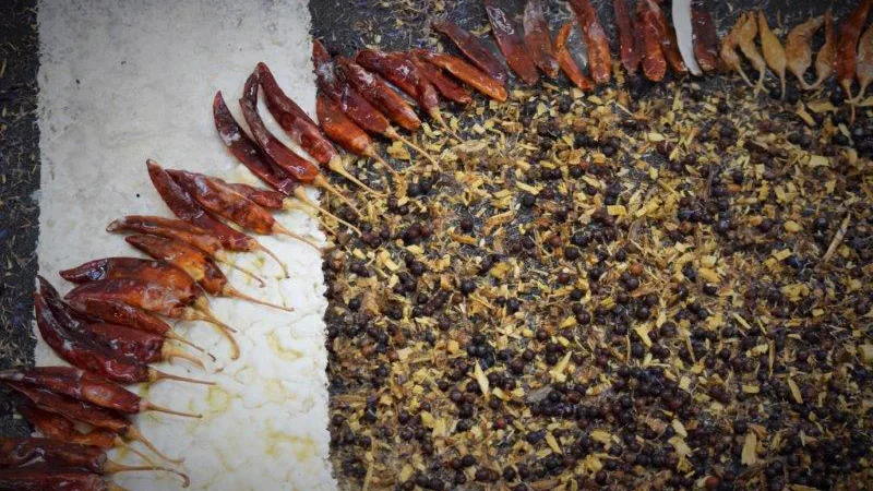 Licia Fusai e i suoi “SAPORI SU TELA” a Natura Donna Impresa Milano