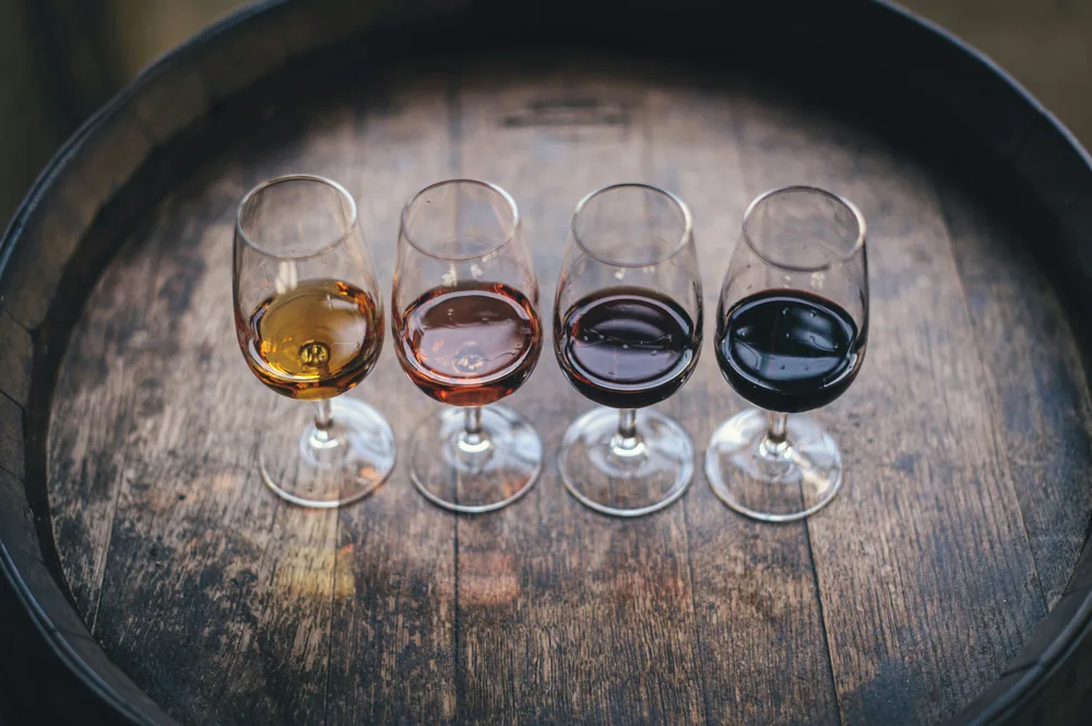 Il vino sfida i confini: l’innovazione tra IA, blockchain e spazio