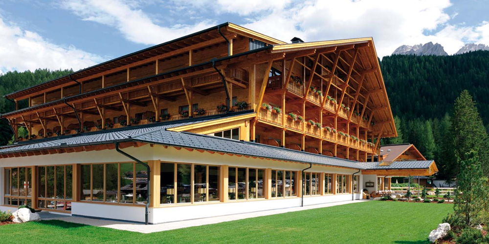 badmoos-prev.jpg Trecento anni di benessere in Alta Pusteria