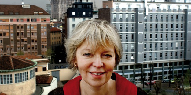 ELENA KOSTIOUKOVITCH