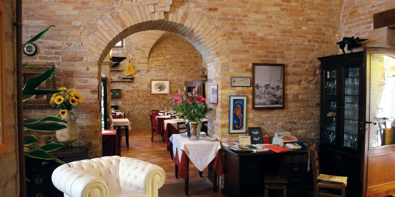 guelfa-int1.jpg OSTERIA CASERMA GUELFA