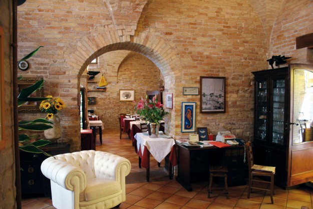 OSTERIA CASERMA GUELFA