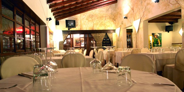 Anche in Romagna la formula del ristorante rustico-elegante vince...