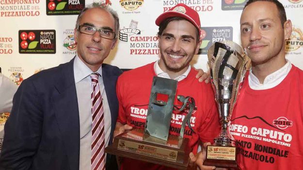 Andrea Cozzolino nuovo campione del mondo dei pizzaiuoli