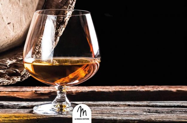 il-grande-libro-dei-rum Il grande libro dei rum