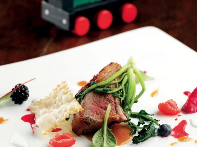 agnello-caprino-barbabietola-lamponi-Silvia-moro