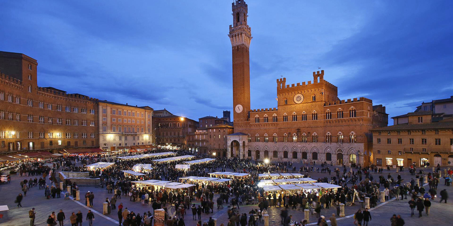 Mercato nel Campo a Siena