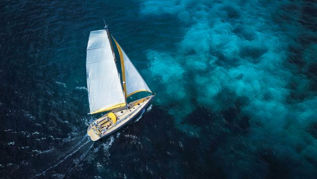 Gite in barca: 10 mete raggiungibili solo via mare