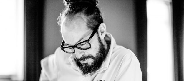 Magorabin, il cantastorie a tinte rock della cucina piemontese