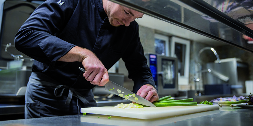 Chef-working-iCombi-Rational