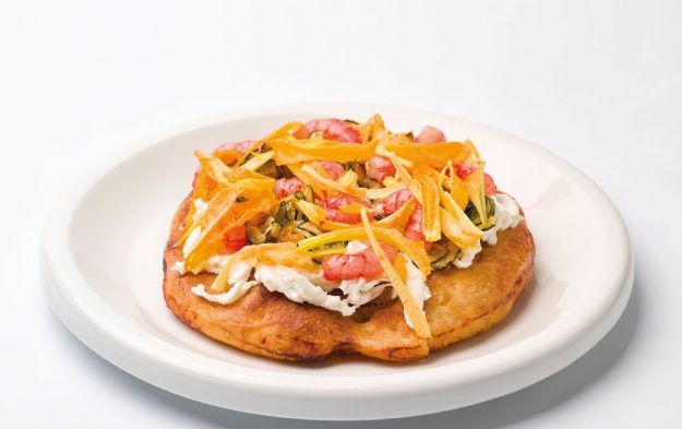 Focaccia con burrata, zucchine e gamberi rossi di chef Michele De Blasio