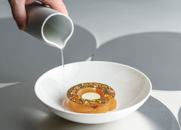 Mela caramellata di chef Filippo Cammarata