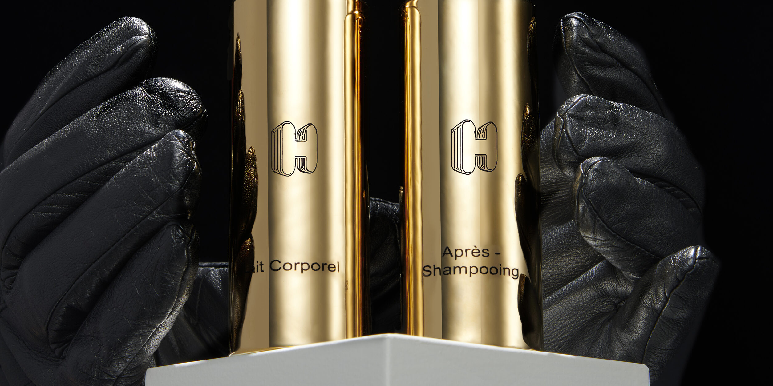 Double handed gloves