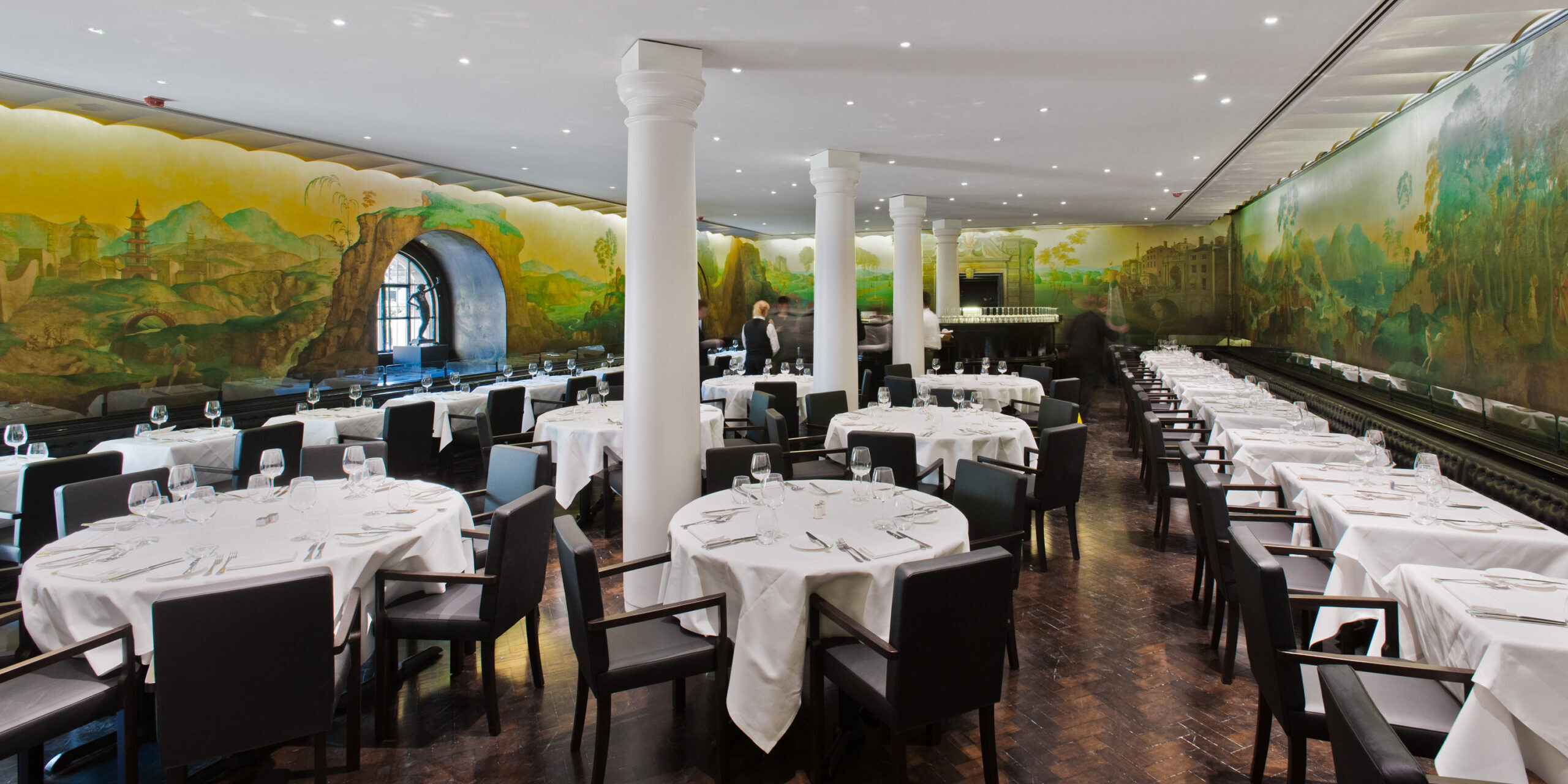 Il murales di Whistler nel Rex Whistler Restaurant - ristorante di Alfio Laudani