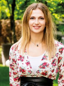 Anca Elena Buric - Inchiesta sul ruolo della donna in sala