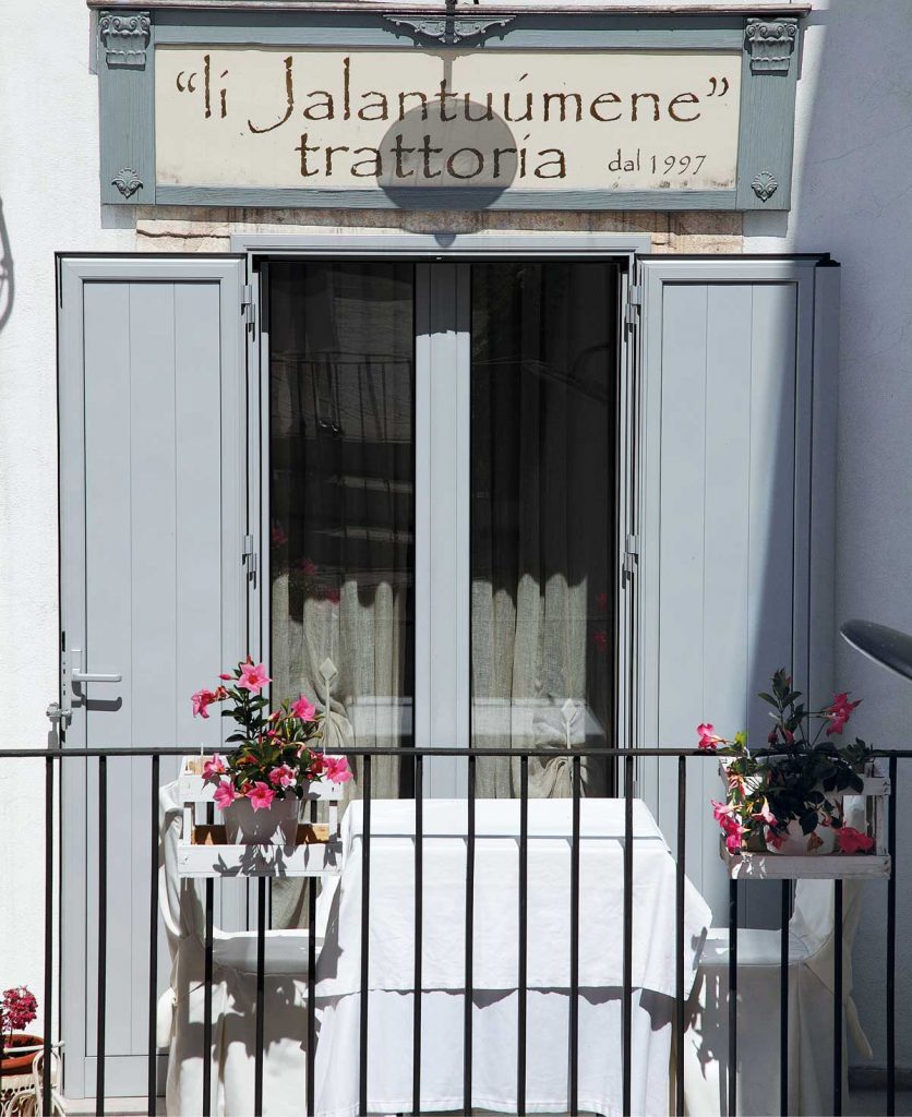 Il ristorante Li Jalantuumene di Gegè Mangano