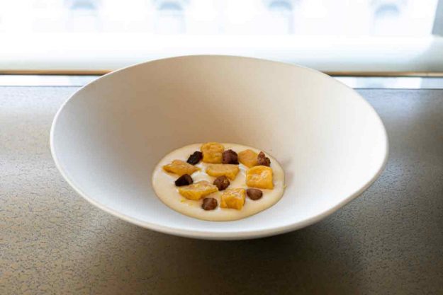 Ristoranti Armani Bamboo Bar Gnocchi di zucca, guanciale, Parmigiano liquido, limone
