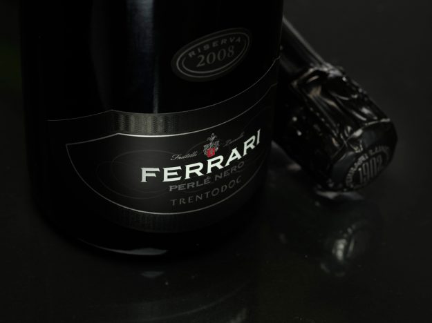 ferrari-perlé-nero