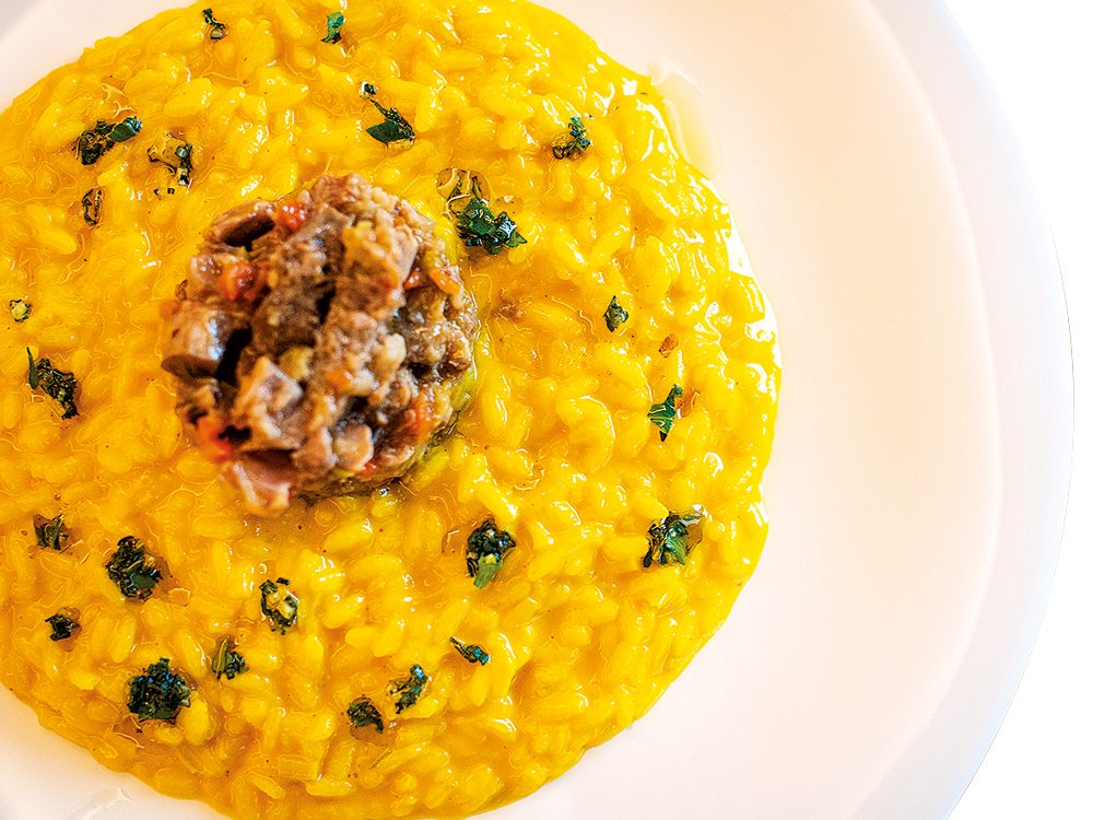 Carnaroli allo zafferano con ragù di ossobuco, chef Gianpiero Cravero
