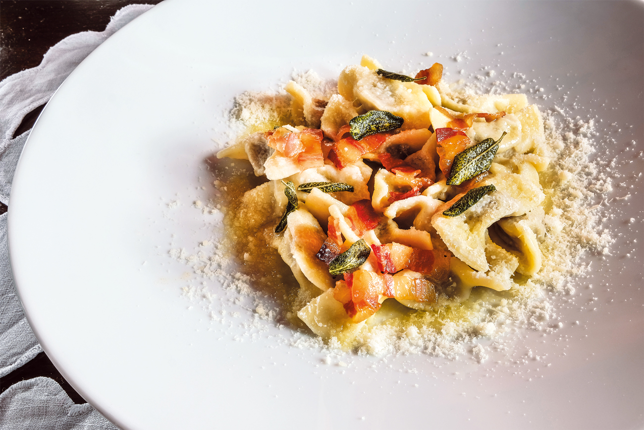 Casoncelli, pancetta e salvia, chef Roberto Caccia