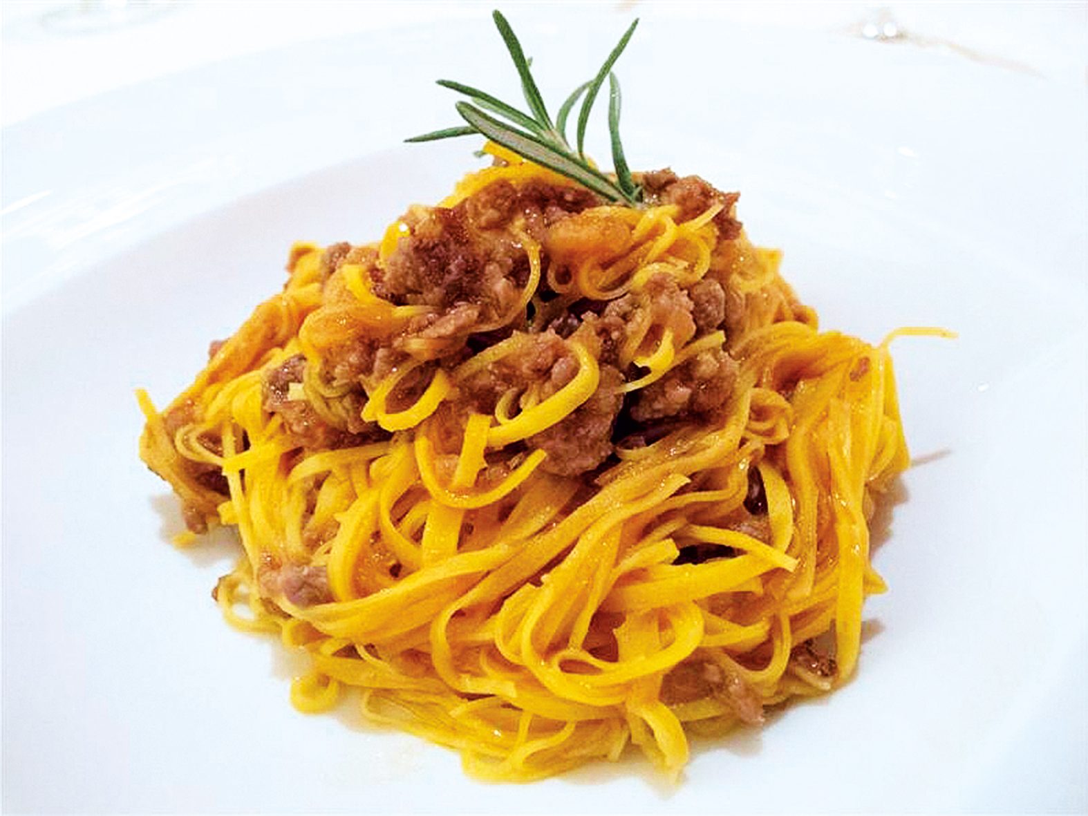 Tajarin al ragù di salsiccia