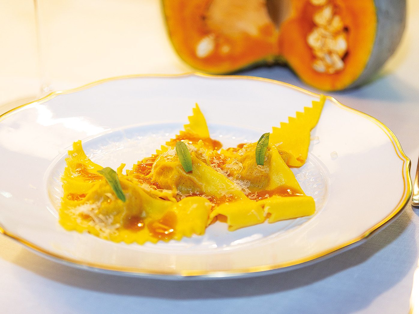 Ambasciata---Tortelli-di-zucca_R