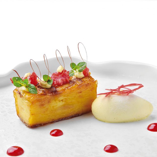 La-Parolina---Torta-di-mele-caramello-sorbetto-rosmarino_R