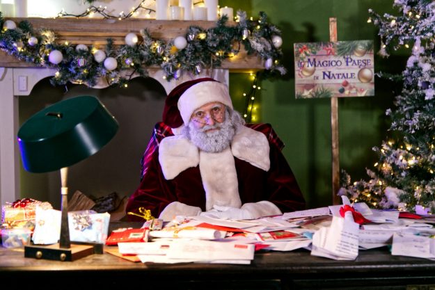 Il magico paese di Natale Il magico paese di Natale