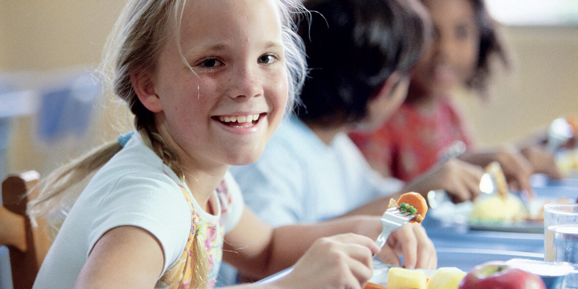 School_girl_food_F1online_1646744.tif_63858_image-press flessibilità