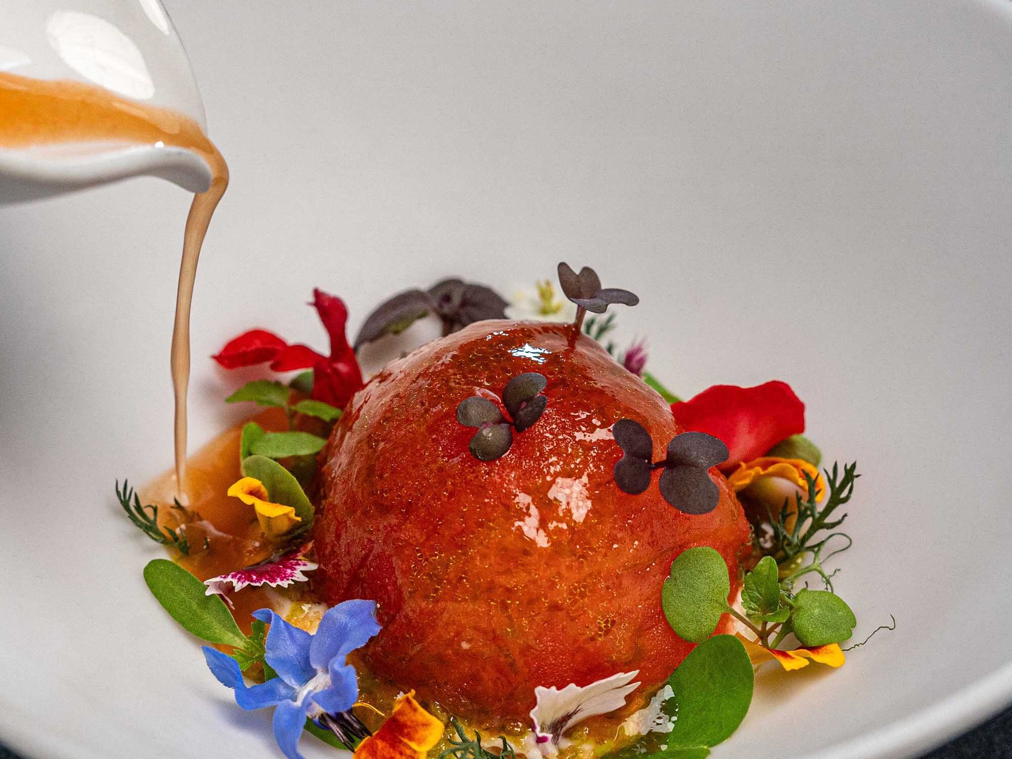 Merluzzo ed emulsione di pomodori marinati