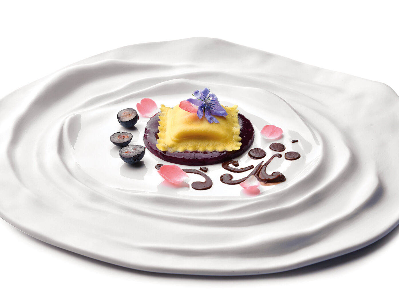 Scrigni© con “Gorgonzola DOP” e cioccolato Ruby con Mosto cotto di uva fragola e Namelaka al cioccolato