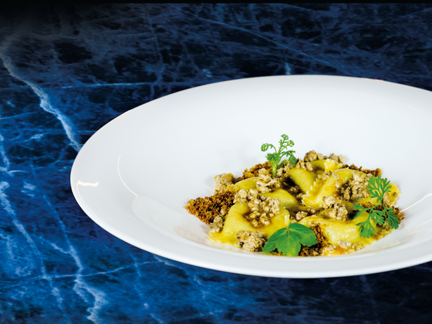 Scrigni con Squacquerone di Romagna DOP ed erbette di campo