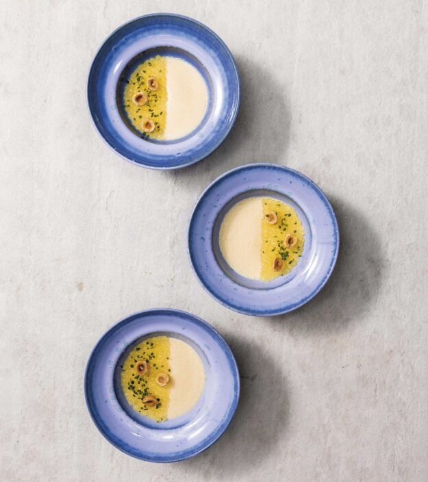 Chawanmushi con caviale di salmerino e nocciole