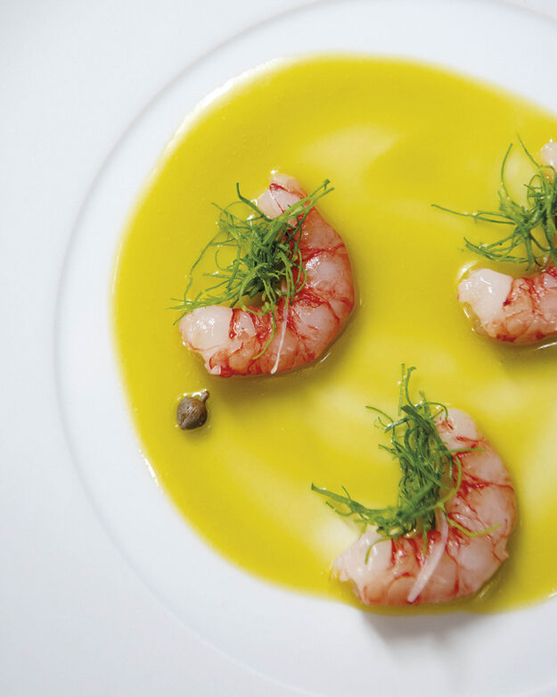 Gamberi rossi crudi, emulsione di miele, olio e limone