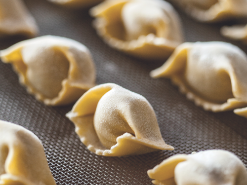 Agnolotti di carne con il plin alla piemontese