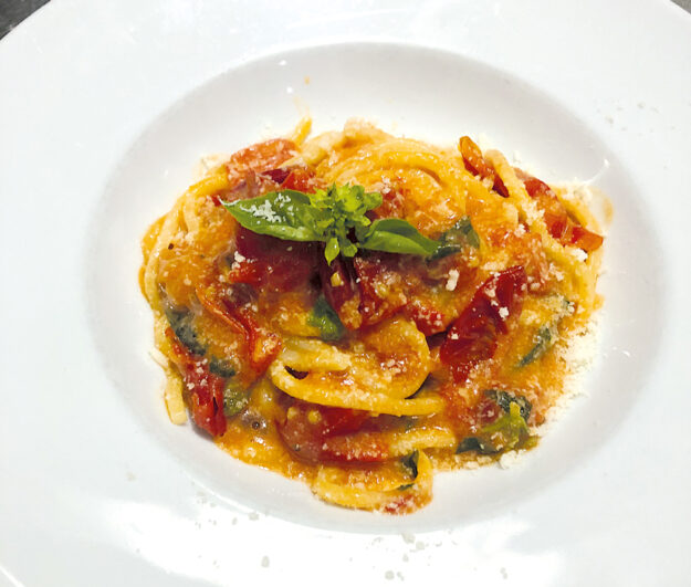 Spaghetti alla chitarra allo scarpariello