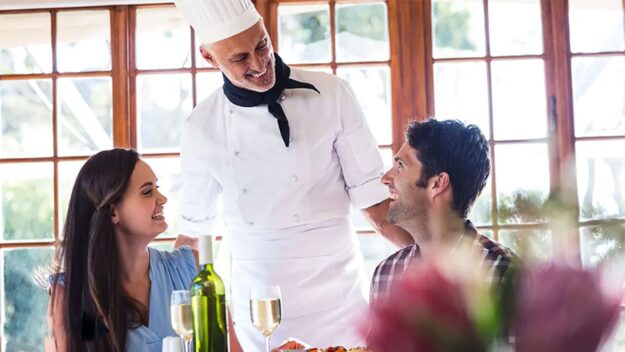 Tu scendi dalle stelle