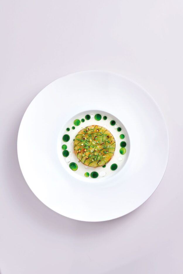 Capasanta con senape giapponese, zucchina e aneto