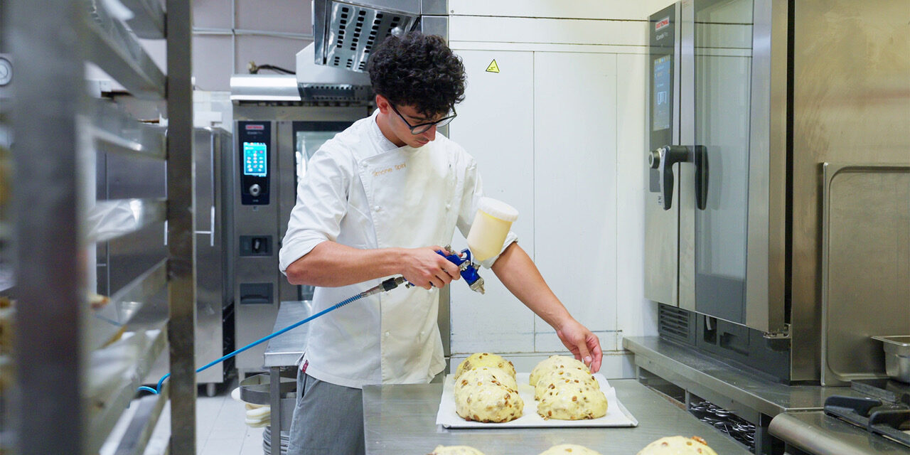 La precisione fa la differenza: Rational porta la scienza della cottura in pasticceria a un nuovo livello La precisione fa la differenza: Rational porta la scienza della cottura in pasticceria a un nuovo livello