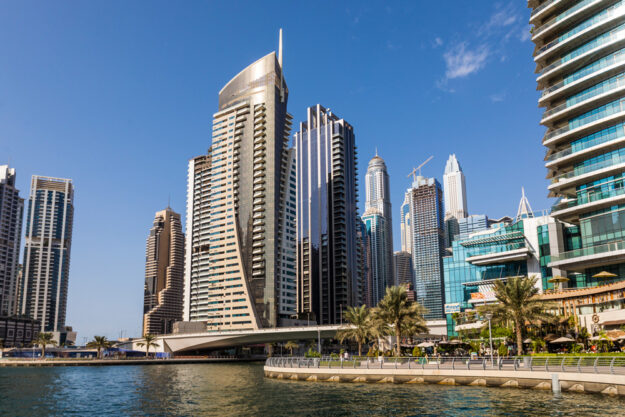 vela-dunai Dubai